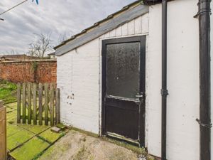 Garden store- click for photo gallery